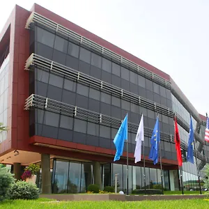 Western Premier Ark 4* Tirana